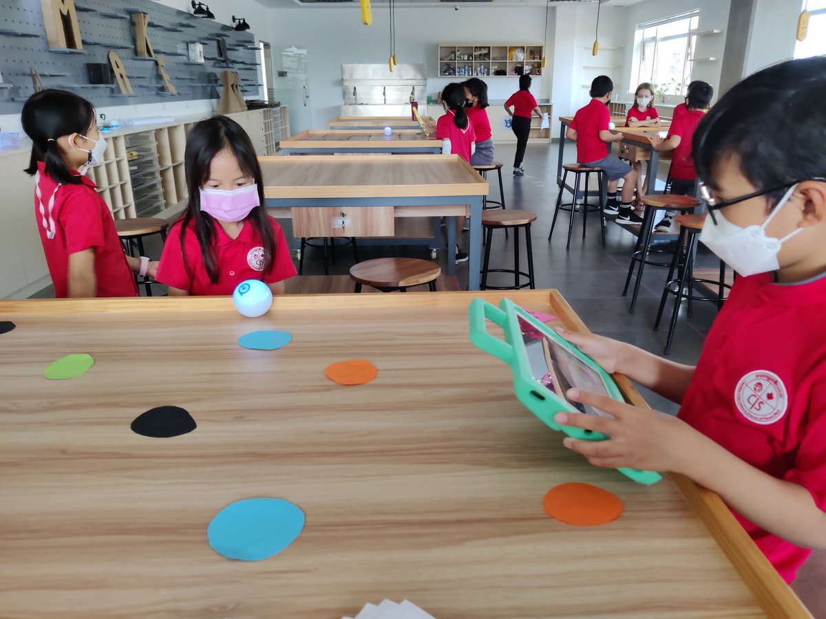 Learning how to code created an electric buzz in the air. As one learner said "learning just gets better and better how can you top this Ms Zoe". <a href="/designthinkbot/">DesignThinkBot</a> #Coding #codingforkids