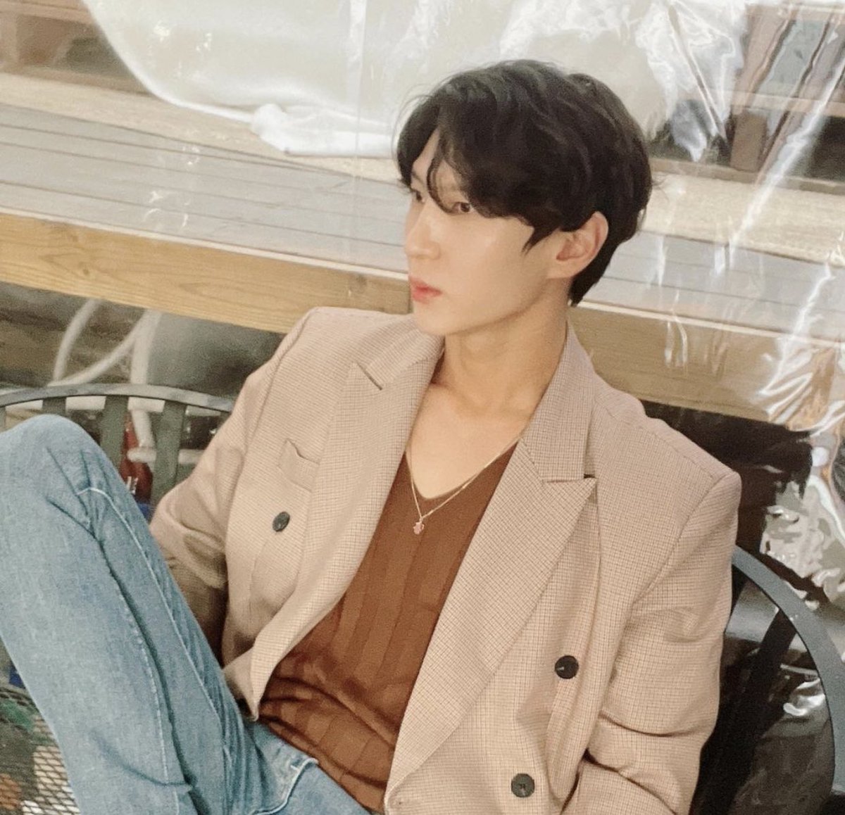 leo_loops's tweet photo. Leo IG  update [211207]

 #VIXX_LEO #빅스 #레오 #정택운 #LEO #VIXX https://t.co/Q8ZjEq0asq