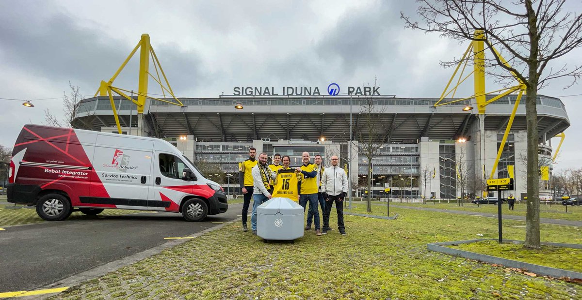 SecurityRobotix's tweet image. Security Robotics und ihre Präsentation des Drohnensystems "Beehive" am BVB Stadion, Signal Iduna Park Dortmund, im Rahmen des „DFL/DFB Stadioninnovationen-Projektes“ !
Lesen Sie hier den ganzen Artikel: security-robotics.de/de/pressemeldu…
#securityrobotics #BVB #sunflowerlabs #dfb #dfl