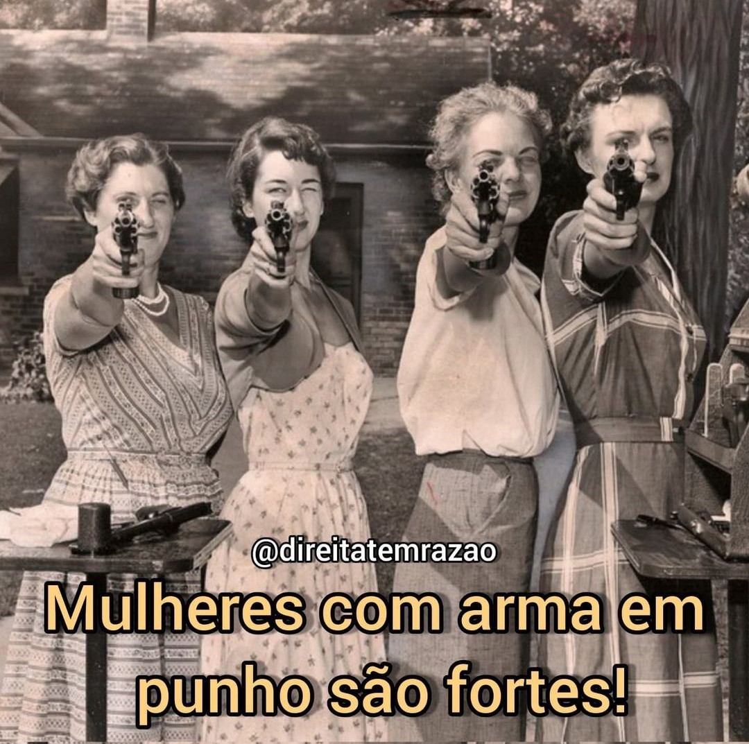 LedaLuiza4's tweet image. Toda mulher precisa de amor, carinho, respeito e uma Glock. Bom dia!