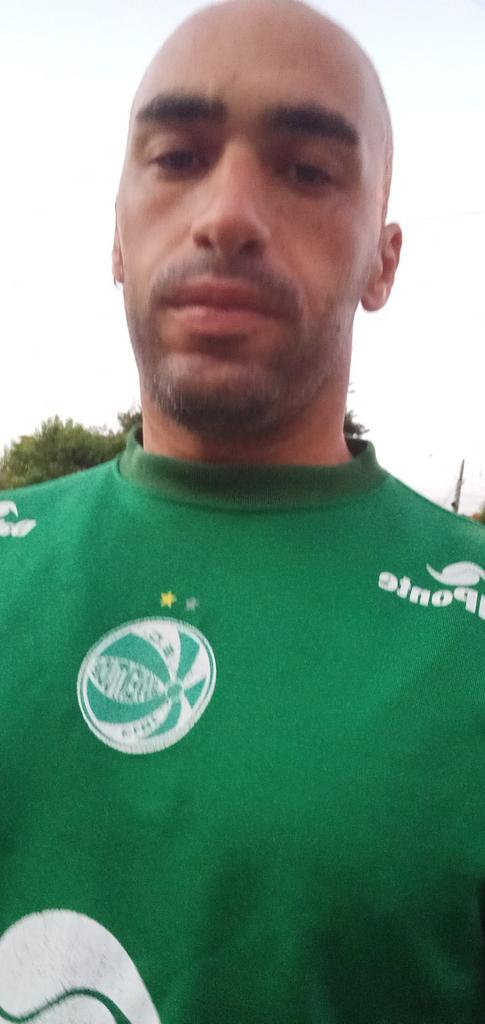 Martins_Fe7's tweet photo. Perdemos, mas o amor pelo Juzão só aumenta, e azar vamo com a peita pro trampo.
#ÉoJU https://t.co/PitGeHv4Rl