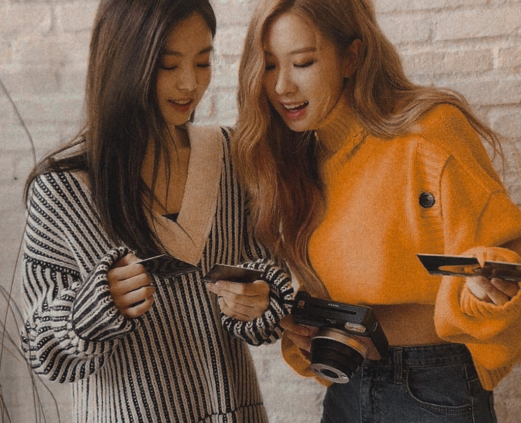chncults's tweet photo. missing you guys so much https://t.co/HZXq7HGbEq