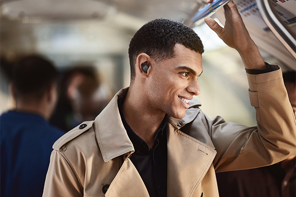 e_earphone's tweet photo. ●プレゼント商品のご紹介
#Jabra
#Elite7Pro(Titanium Black)
通話品質に徹底的にこだわった製品。
ノイズキャンセリングはもちろん、周囲の音を聞くヒアスルー機能や専用アプリにも対応した全部入りのワイヤレスイヤホンです。
▼WEB本店商品ページ
https://t.co/8rQd6dwz6D https://t.co/dyjaFMm6R1