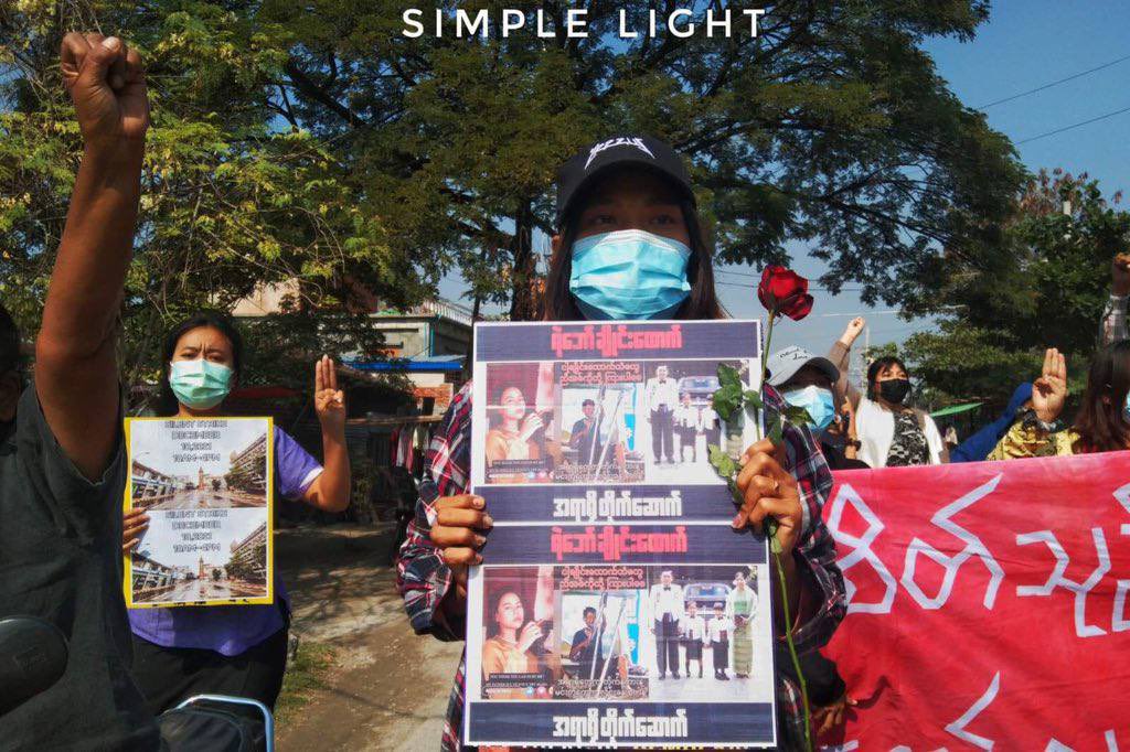 Students Union from cooperative university fearlessly took to the streets of Mandalay to protest against Genocidal Dictatorship and demanded to participate in Silent Strike on Dec 10. #Cambodia_RejectTerrorists #Dec7Coup  #WhatsHappeningInMyanmar