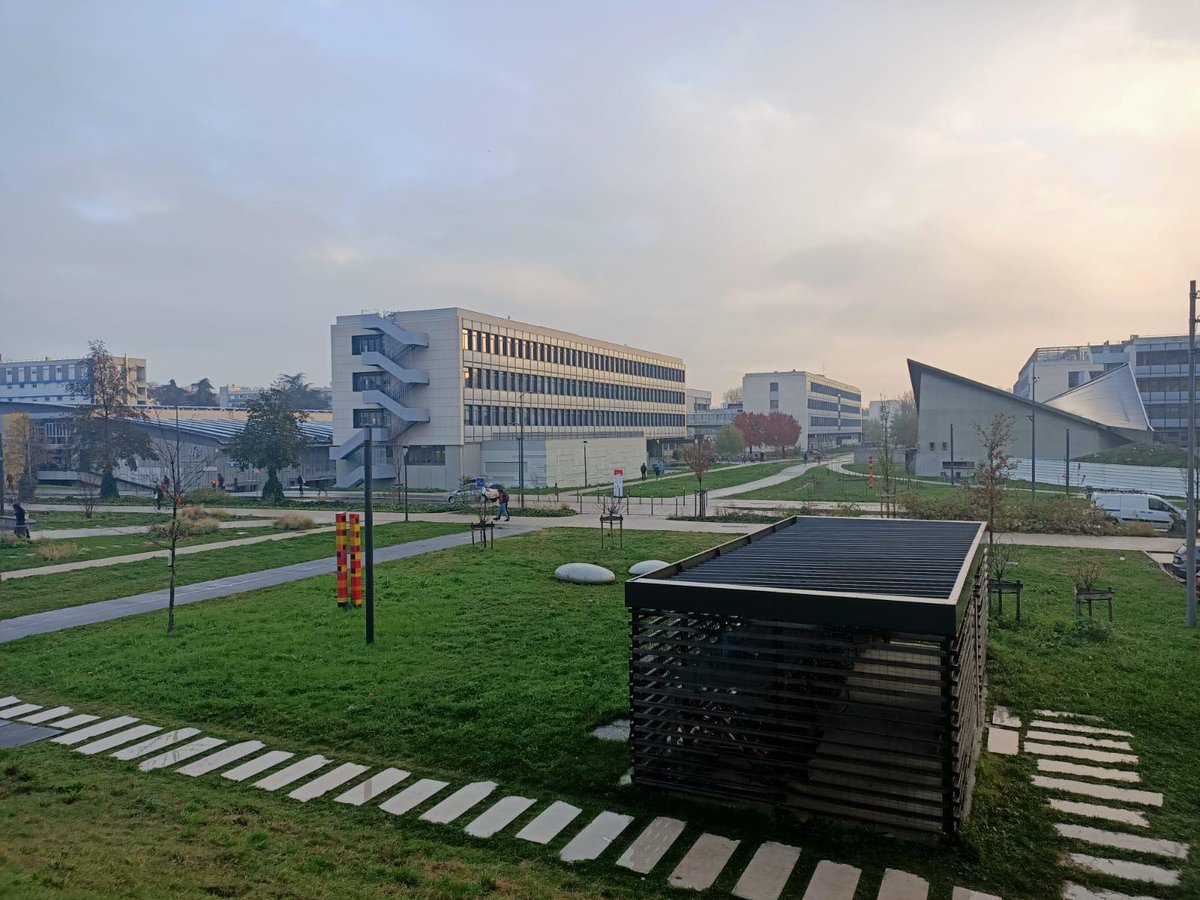 Amcsti's tweet photo. Début du deuxième jour du congrès #Amcsti2021 : les participants prennent progressivement place du côté de l'@UniversiteLyon, sur le campus de la Doua, pour le parcours 3 "Au coeur de la fabrique du savoir" ! https://t.co/G5LBD3elRT