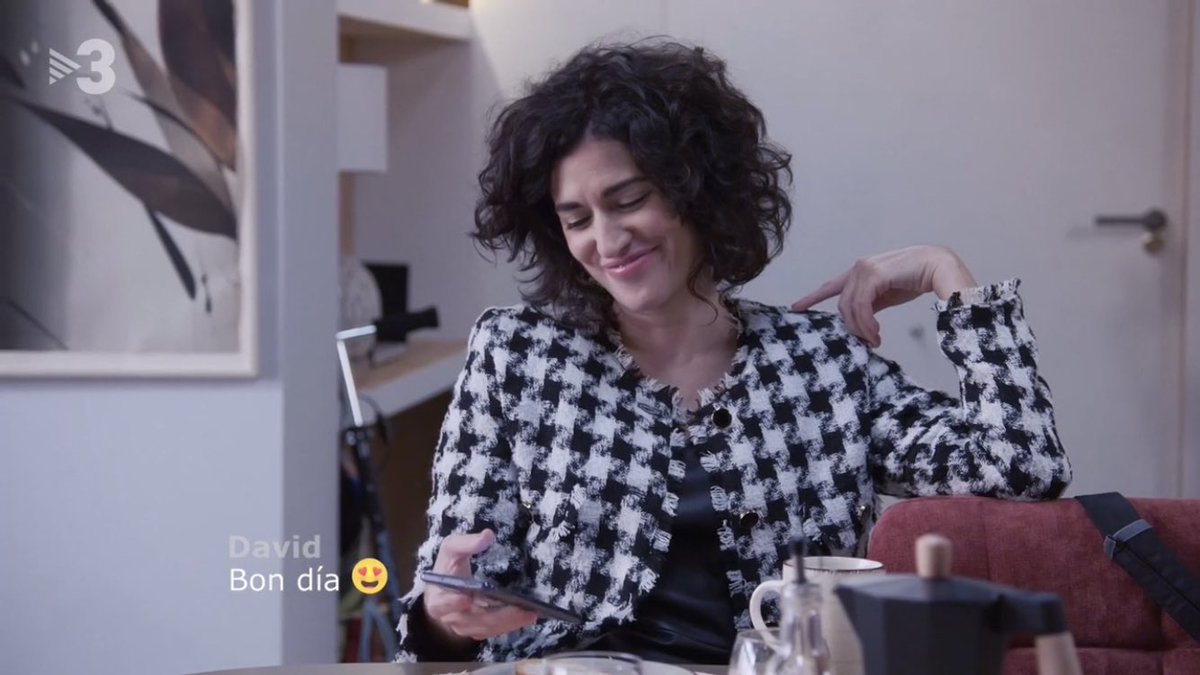 Rugit_Cat's tweet photo. Dia en català no porta accent. Cada cop feu més vergonya @tv3cat @llenguacat https://t.co/W6T9ucuFZd