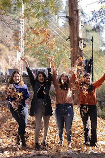 Rooh_a_Ishq's tweet photo. City to city travel seems more convenient than ever when @SwvlPakistan ensures safety and ease. Can't wait to book seats for an upcoming trip with college friends after seeing how @mychemicaltia and @FizzahRajput had a ball of a time! #SwvlTravel https://t.co/MuiQAMaOAL