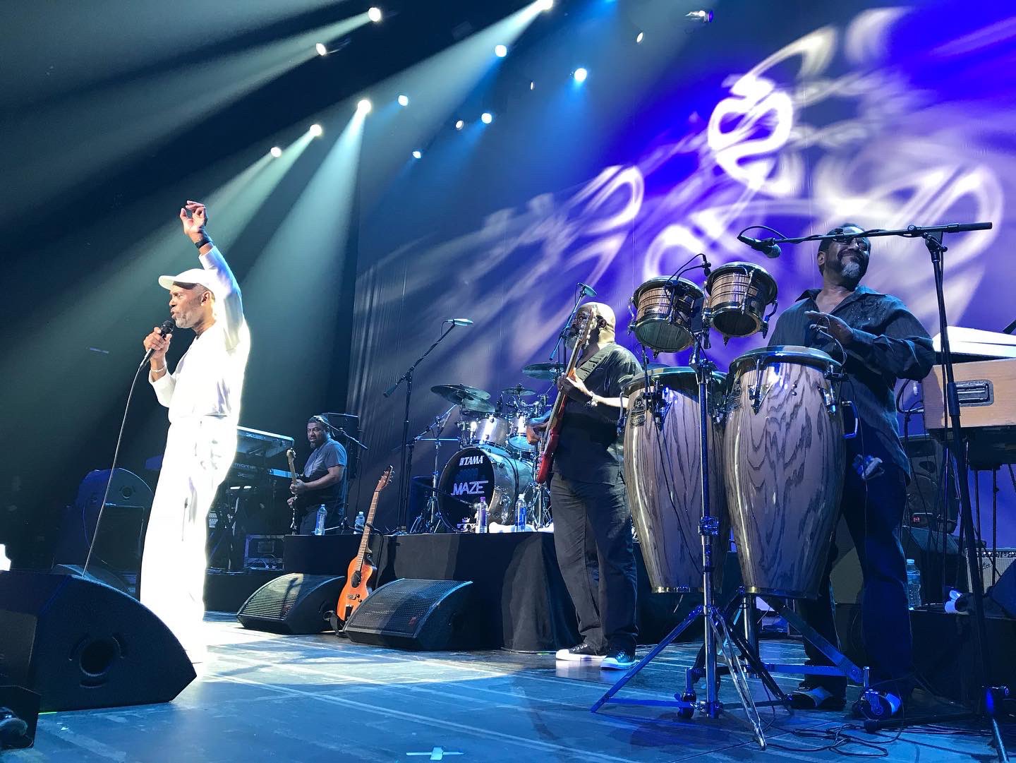 Happy 75th birthday Frankie Beverly! 