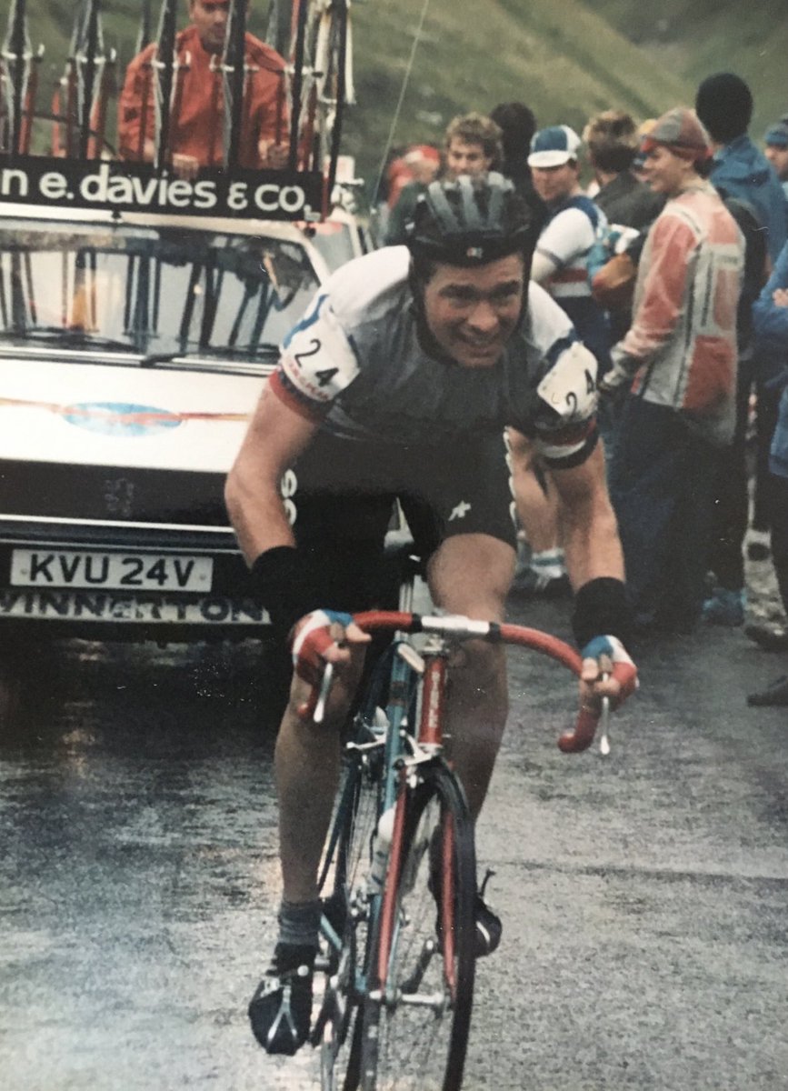 Alan Gornall <a href="/GornallSport/">Alan Gornall</a> on Winnats Pass,heading towards victory at the 1985 Tour of the Peak.
(pic thanks to Vic Oczadly <a href="/OczadlyVic/">Vic Oczadly</a>)
