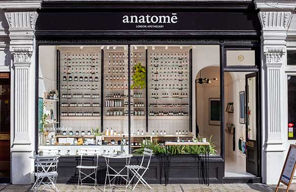Belgravia has welcomed three new wellness &amp; lifestyle brands in time for Christmas. <a href="/anatomelondon/">anatomē</a>, <a href="/hershesons/">Hershesons</a> &amp; <a href="/blinkbrowbar/">blinkbrowbar</a> join a strong collective of beauty and wellness operators in the Motcomb Street area. rli.uk.com/grosvenor-welc… @RLI_global