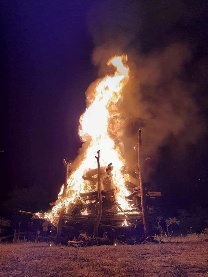 GALON PDF stated that their 3 members, AyeZawWin, ZawZawNaing and MyoMinHtet fell while the land mines were set up in a village of Debayin tsp, Sagaing division on Dec 5.  #Cambodia_RejectTerrorists #Dec7Coup #WhatsHappeningInMyanmar