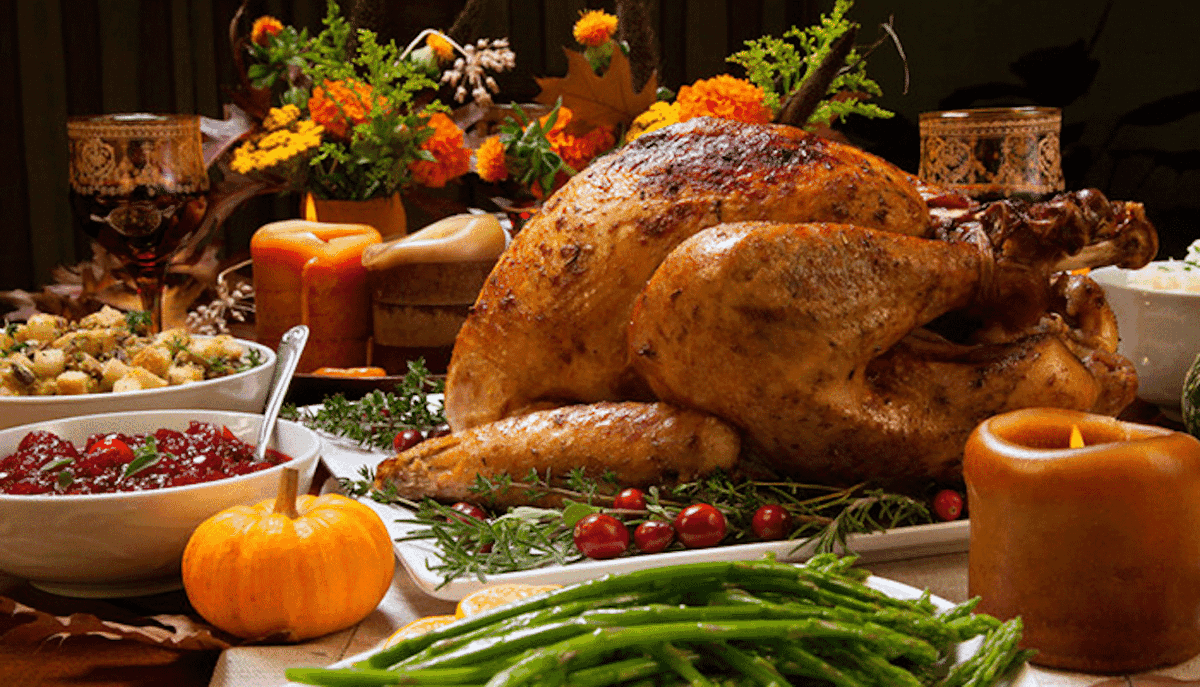 EpsiumG's tweet photo. Holiday Season!!!
Ready for #turkeydinner? Family, Candles, Sweets, Wts NEXT???

#liquor #redwine https://t.co/af1Q0ht3ZD