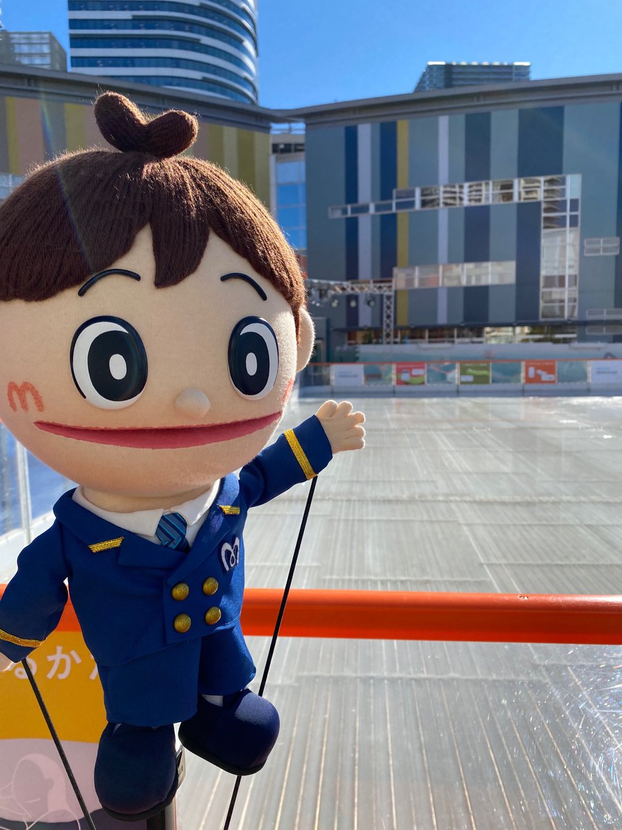 駅街かける 東京メトロキャラクター S Tweet こんにちは かけるだよー 人生初のスケートに挑戦 難しかったけど 楽しかったなあー 海の近くでスケートができるなんて最高ーーー 夜は もっとキレイなんだって 現地で確かめてね 東京