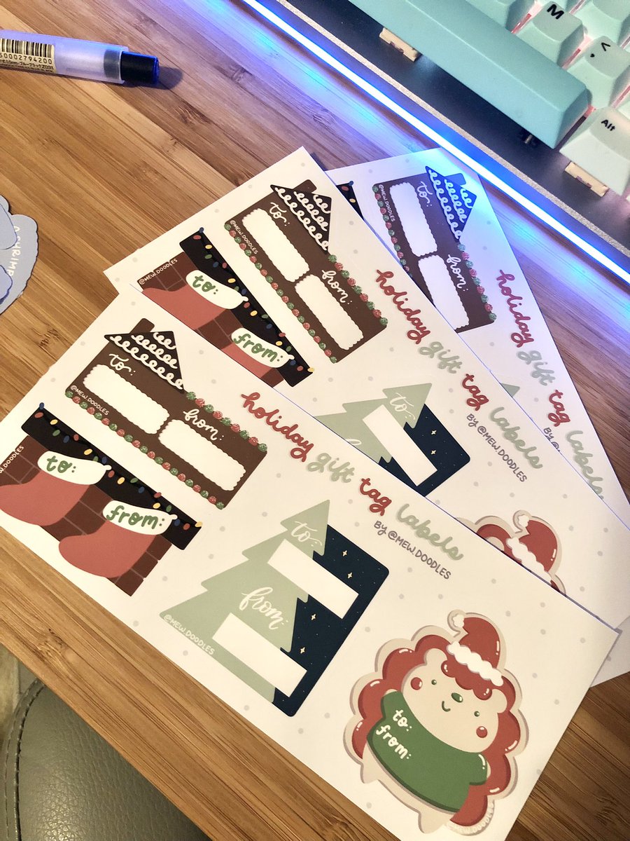 Luv luv luv how my holiday gift tag labels came out 🥰💕 shop is closed but feel free to DM me if you’d like to buy some!!! $6 for 2 sheets (8 stickers total) +$1 shipping, order quick!! Holidays r comin up!!!!! ♡´･ᴗ･`♡