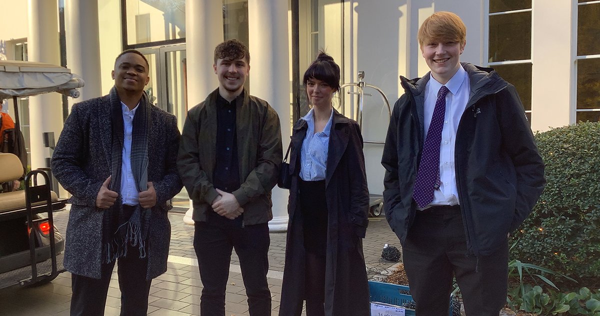 halesowencoll's tweet photo. A group of our catering students have visited the prestigious Coworth Park to learn more about fine dining.

The students had the opportunity to look around the five star hotel which has one Michelin Star and 4 AA Rosettes, overseen by Executive Chef Adam Smith.

#catering https://t.co/MSL9LbHtdY