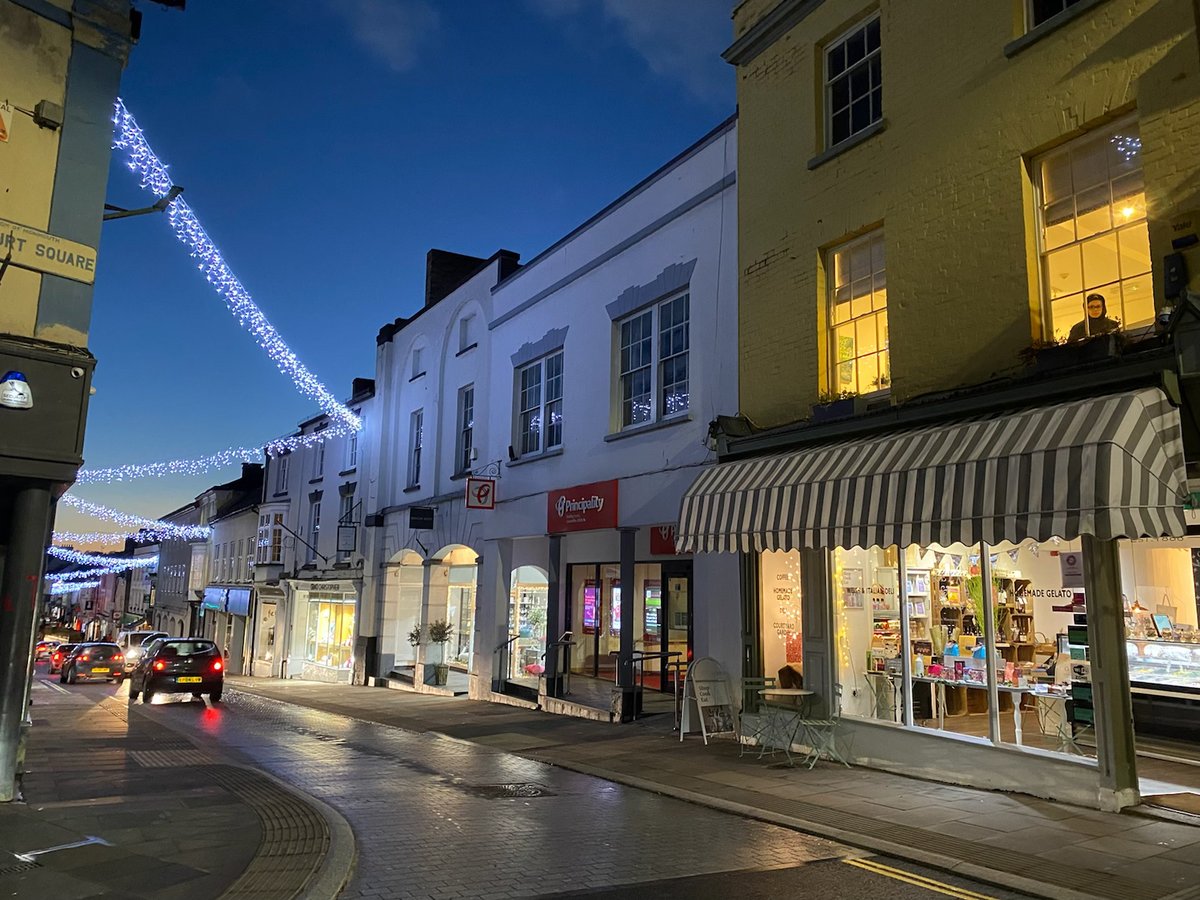 Join us for late night shopping this Thursday in Monmouth.

With prosecco, nibbles and free gift wrapping 🎁

Our Welsh and Italian ranges are the best we have ever offered, all handpicked by me to make your Christmas shopping easy and enjoyable. 

⏰ 4.30-8pm

#Monmouth