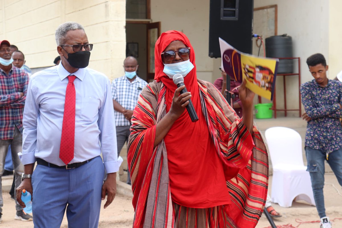 ODPP_KE's tweet photo. HAPPENING NOW: The DPP is leading a Community Dialogue in Garissa. He is addressing various concerns from residents among them; clarifying that the ODPP handles criminal and not civil cases. #HakiNaUsawa #SemaNaDPP #CommunityDialogue #ODPPCafe
r^k https://t.co/SvZ0hibSii