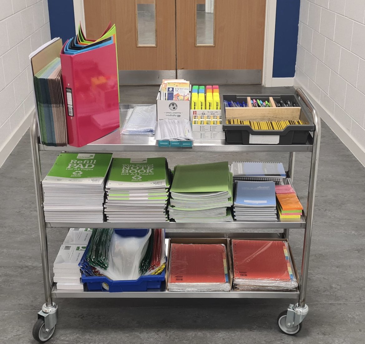 LGS1183's tweet photo. Monday saw the launch of Lanark Grammar School's "Stationery Stop" - a place where our pupils can get what they need to help them prepare, succeed in class, study and sit assessments. Come and see what we have to offer during lunchtime Mon-Thurs. https://t.co/CvdEdmSeJF