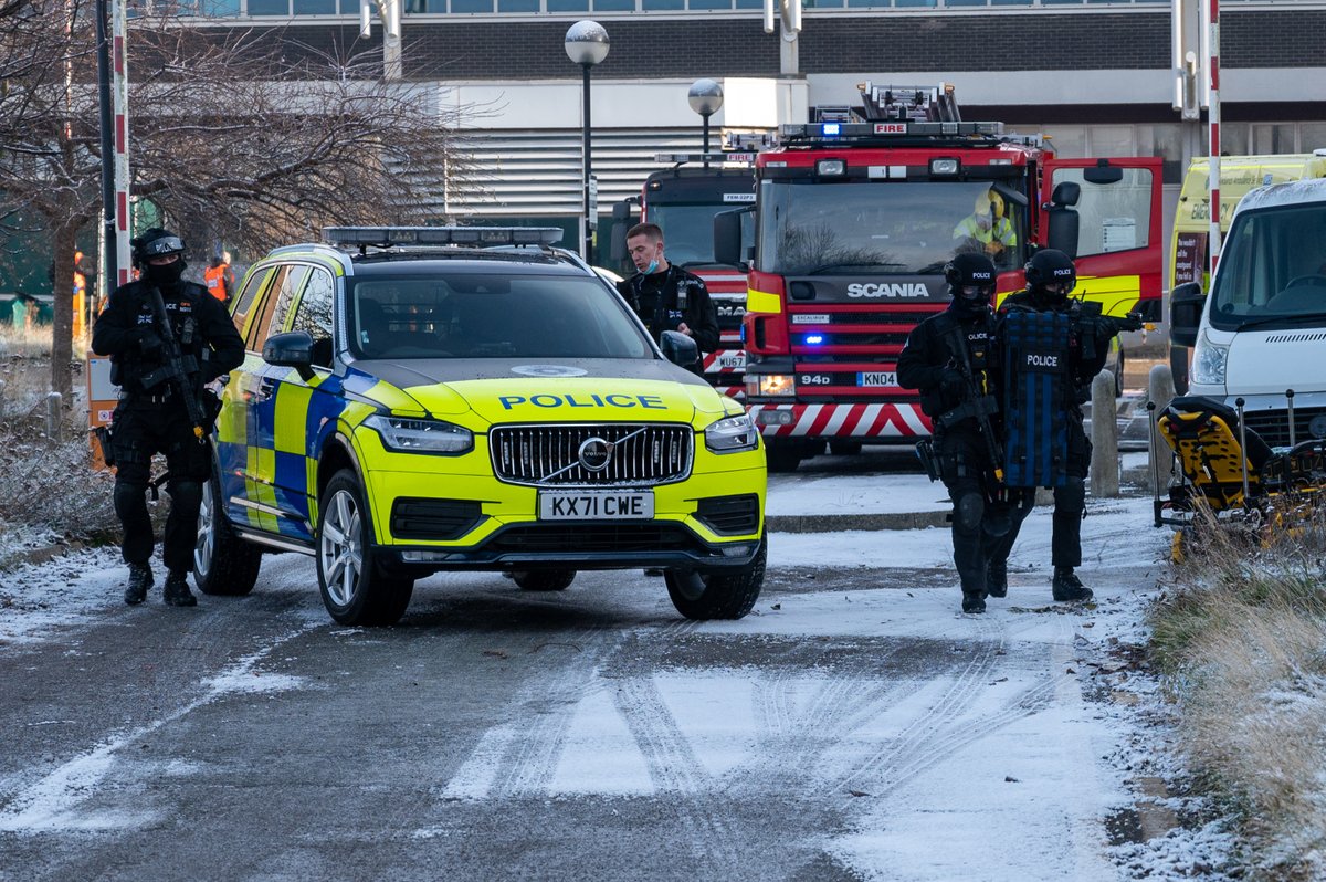 NorthantsPolice's tweet photo. Emergency services held a live training exercise at the end of November to test their response to a potential major incident in the East Midlands: https://t.co/yn9KgI2I7D https://t.co/BBCRTrEJrR
