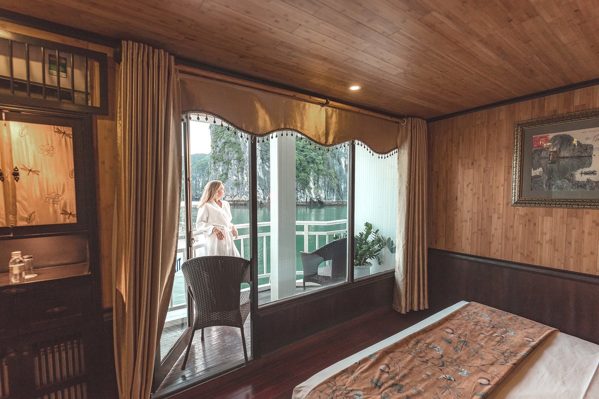 HeritageLine's tweet photo. Our ship collection’s fourth vessel is Jasmine, whose polished wood furnishing and classy décor provide a homely stay aboard her 23 staterooms.

The large sun and terrace decks allow guests to take in Halong Bay's breathtaking scenery.

Explore Jasmine:
https://t.co/f2o1mW49kK https://t.co/tTZxVDxa9Y