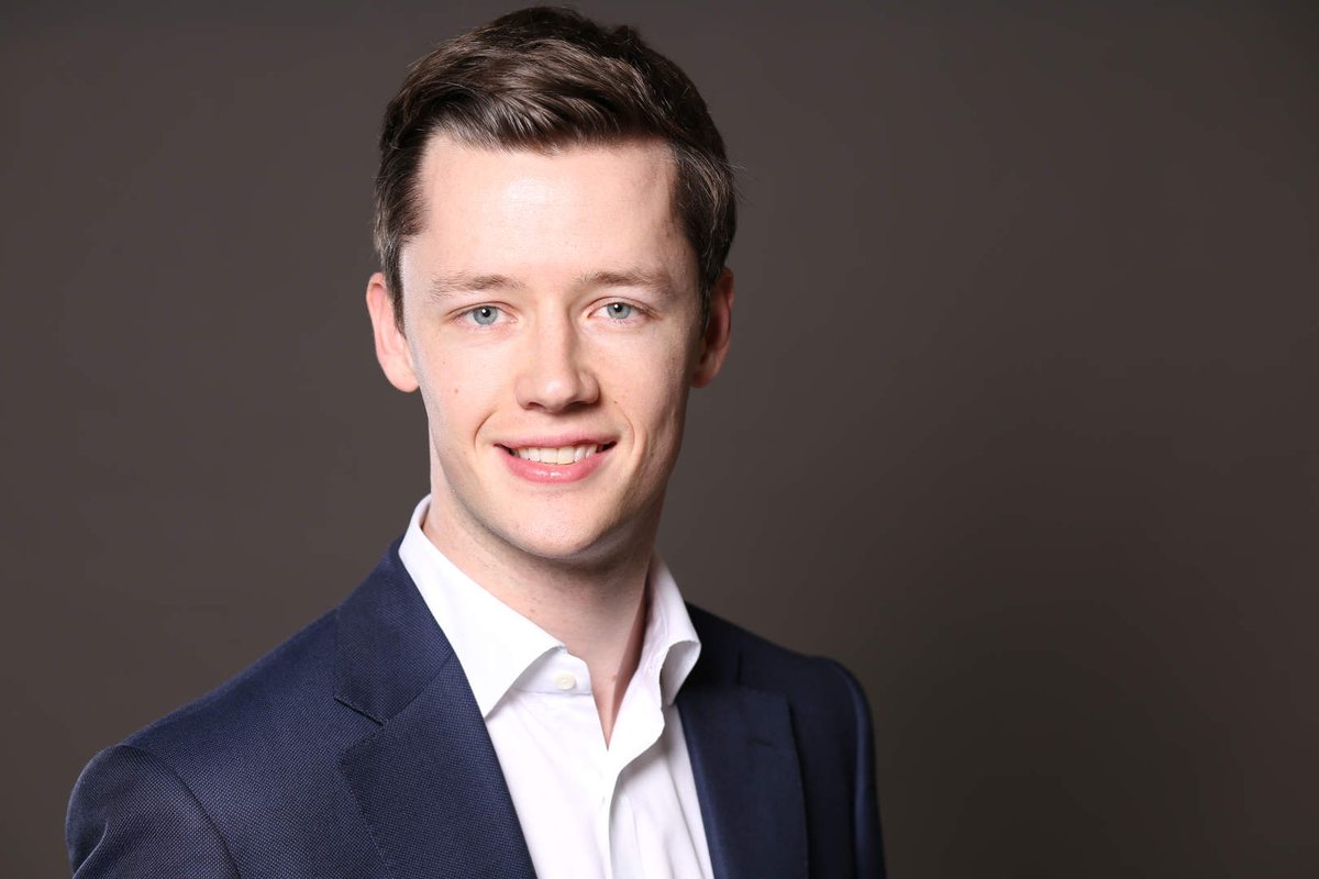 SPORT1_PR's tweet photo. #Personalie: Bei unserer #SPORT1MEDIEN-Tochter #MatchIQ wird Florian Backhaus neuer Geschäftsführer, zusätzlich zu seiner Funktion als Director New Business & eSports @SPORT1. Die GF bildet er gemeinsam mit Gründer Nicholas MacGowan von Holstein. Infos: https://t.co/Oo7koLepXZ https://t.co/6hnM3sQsMK