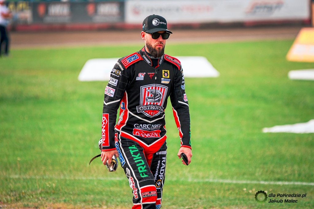 PoKredziePL's tweet photo. Duńczyk @nklindt opowiada o przygotowaniach do sezonu @tzostrovia➡️https://t.co/Ot6kgeKkxI
#Ostrovia #Ostrów #speedway #żużel https://t.co/y8ofG8Pgxw