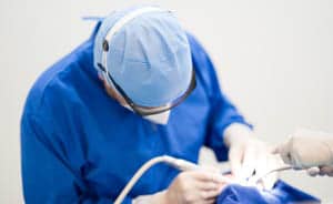 ProfDhomPartner's tweet image. Wie lange dauert eine Zahnimplantation?
Jeder Patient ist anders, das zeigt sich sowohl bei Art &amp;amp; Umfang des Eingriffs, der notwendigen Vorbehandlungen &amp;amp; Materialien. Die Frage, wie lange eine Zahnimplantation dauert, hängt von vielen Faktoren ab.

buff.ly/3pFqpVU