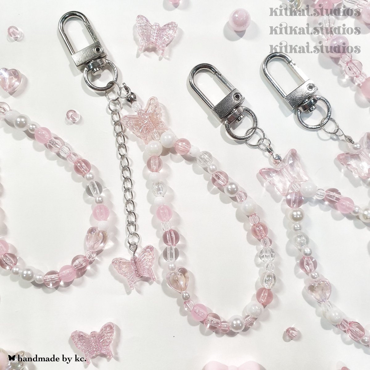 kkitkatstudios_'s tweet image. ꒰ wts lfb ph ꒱ 
 help rt  &amp;gt;.&amp;lt;

⤷ (new design) handmade beaded keychains for binders / collect books 
       - blue/purple/mix also available! dm me!
⤷ PHP 80-110 ea
⤷ also available in shopee!
shopee.ph/kitkat.studios

🏷 ic wts lfb binder keyrings keychains ph enhypen bts