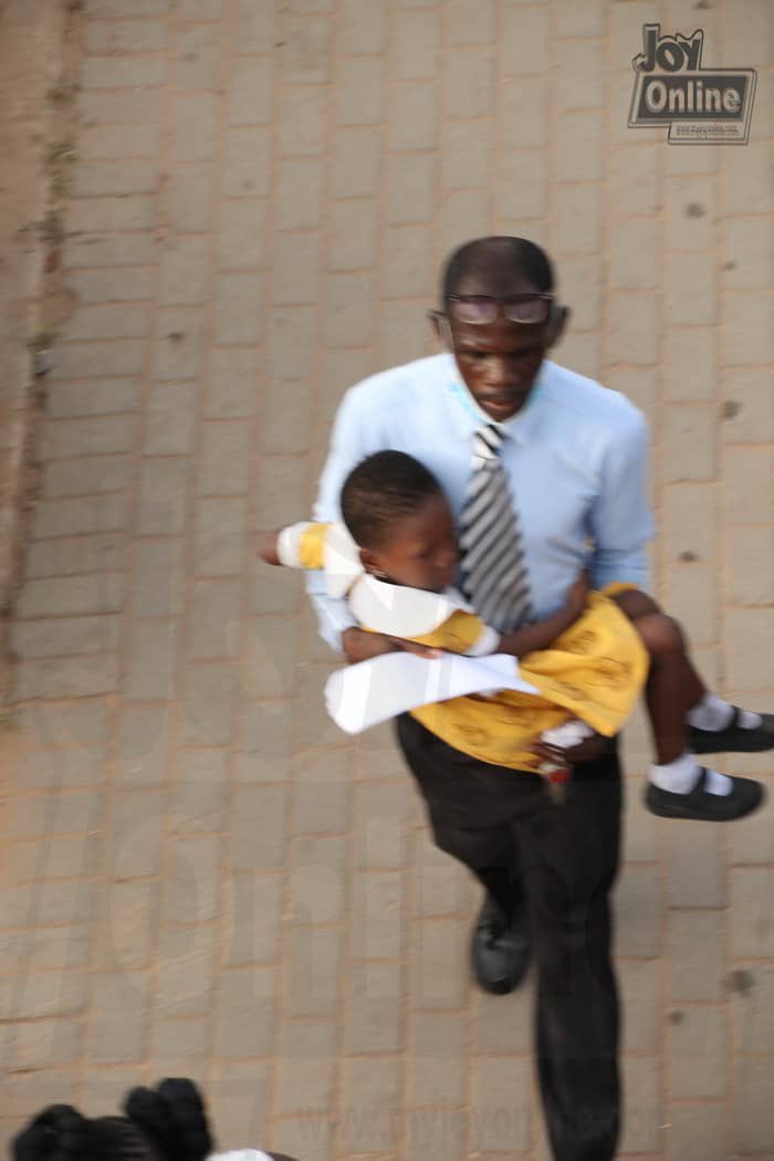 TheKennethDarko's tweet photo. 💫Y’all remember this man who has become the poster boy for yesterday’s drivers’ protest as he carried his little girl to school?
Well, today a group wants to buy him a CAR🚗. 
Kindly RT to help us locate him. 🙏🏽 https://t.co/CXauk8hyUQ