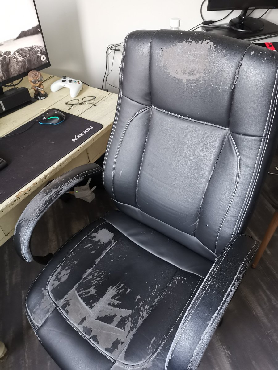 motte_lait_cru's tweet image. A ce niveau là c&apos;est d&apos;utilité publique @Maghla_  😭😭😭

#philipshue #smartlightning