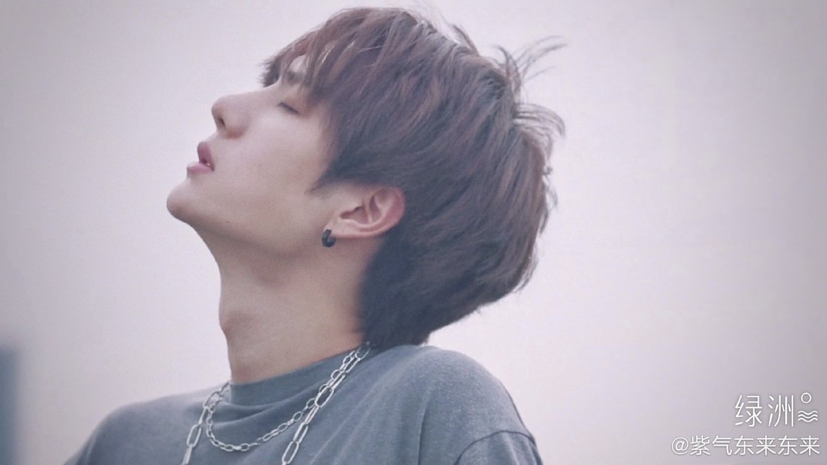 tk_1996s's tweet photo. จริงๆ แล้วเกิดเป็นอี้ป๋อยืนเฉยๆ ก็หล่อ หล่อแบบไม่ต้องปรุงแต่ง ˘͈ᵕ˘͈ https://t.co/FJriI7CqhU