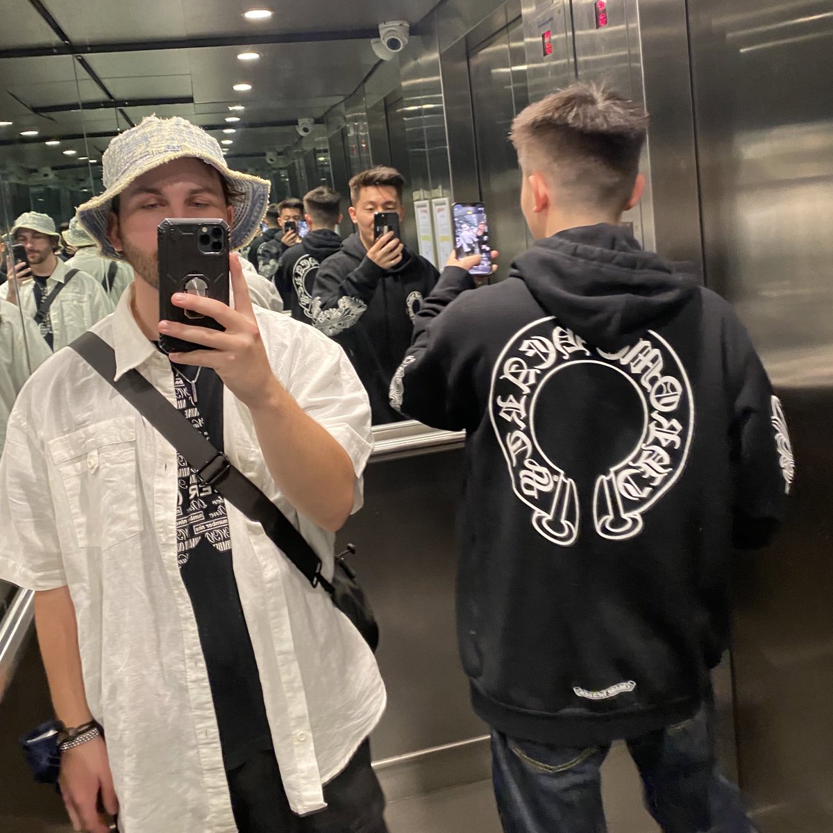 sparks ⁎⁺˳✧༚ tweet media