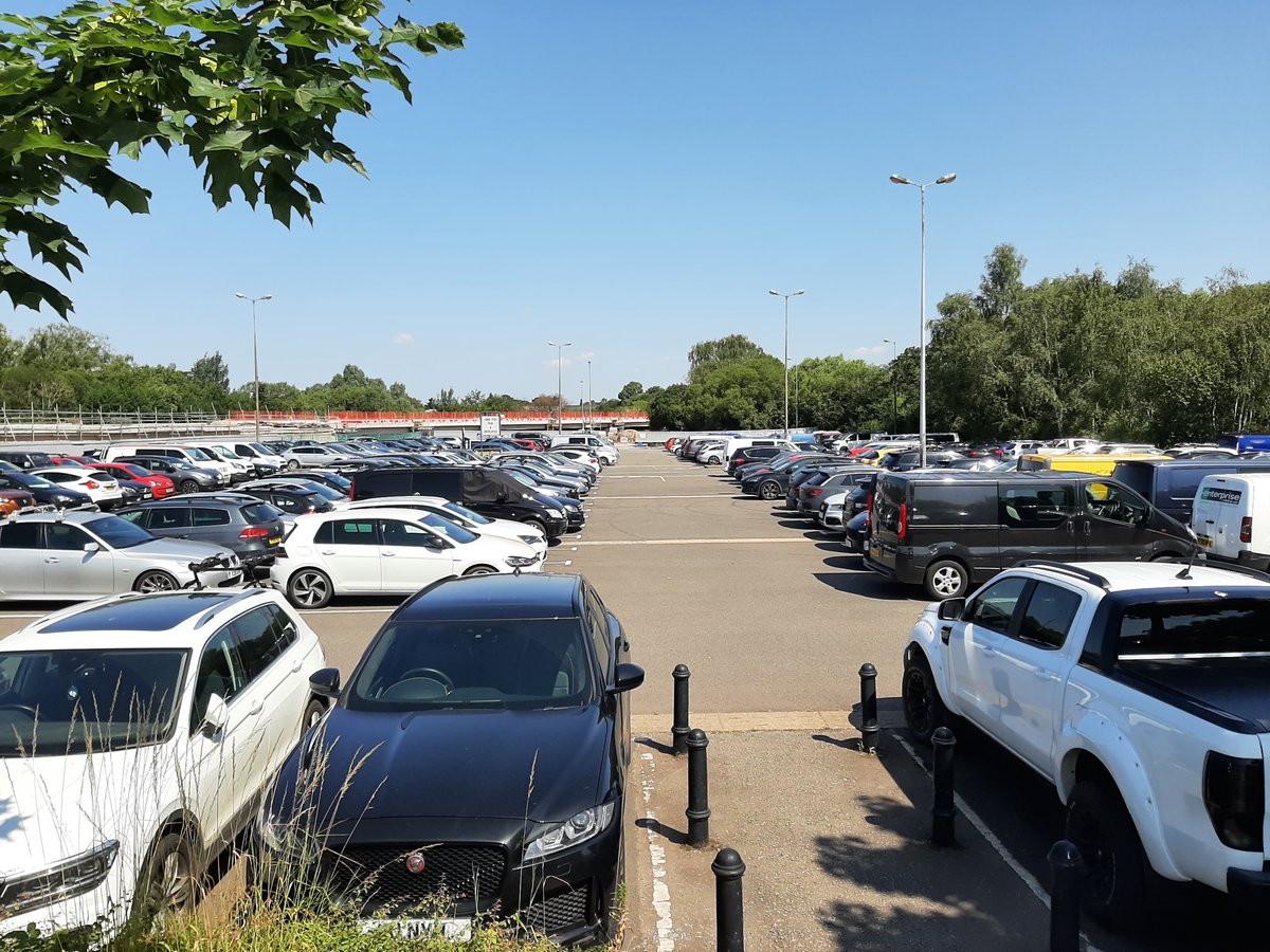 Staffordbc's tweet photo. Reminder: It is the traditional free parking after 1pm on Saturday (11th December) on most of the @Staffordbc run car parks in #Stafford and #Stone 
And it will be the same next Saturday (18th December)
Find out more from https://t.co/UpGvBxsGWQ https://t.co/gxFvRXtOae