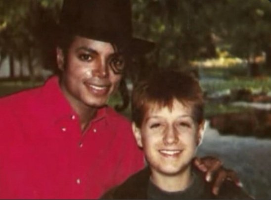 HollandGrandma's tweet photo. Remembering Ryan White, who would have turned 50 years today.
Michael was amazed that Ryan never talked about his illness.
Gone too soon ๐๐ https://t.co/Wl6w5YXbK9