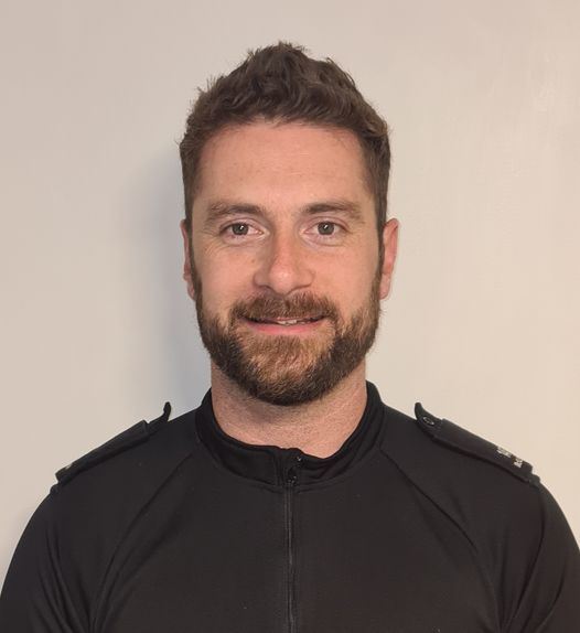 LincsPolFed's tweet photo. Good luck to Pc Phil McAllister at the Police Bravery Awards in London on Thursday !
#policebravery
A daring Lincolnshire Police officer, who saved a drowning man from car in freezing water-filled dyke, has been nominated for a National #PoliceBravery 2021 award. https://t.co/JB0d0jn2nf