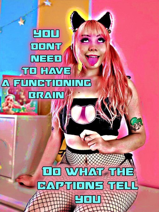Sexy Cringe Goon Goddess tweet media
