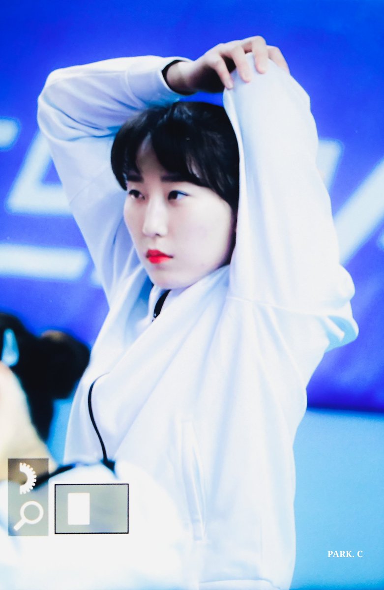 211207 도공 현건 
제발이기게해주세요제행운오늘다여기에받칩니다제발요제발요오늘제발이기게햊수세요 #박정아 #도로공사