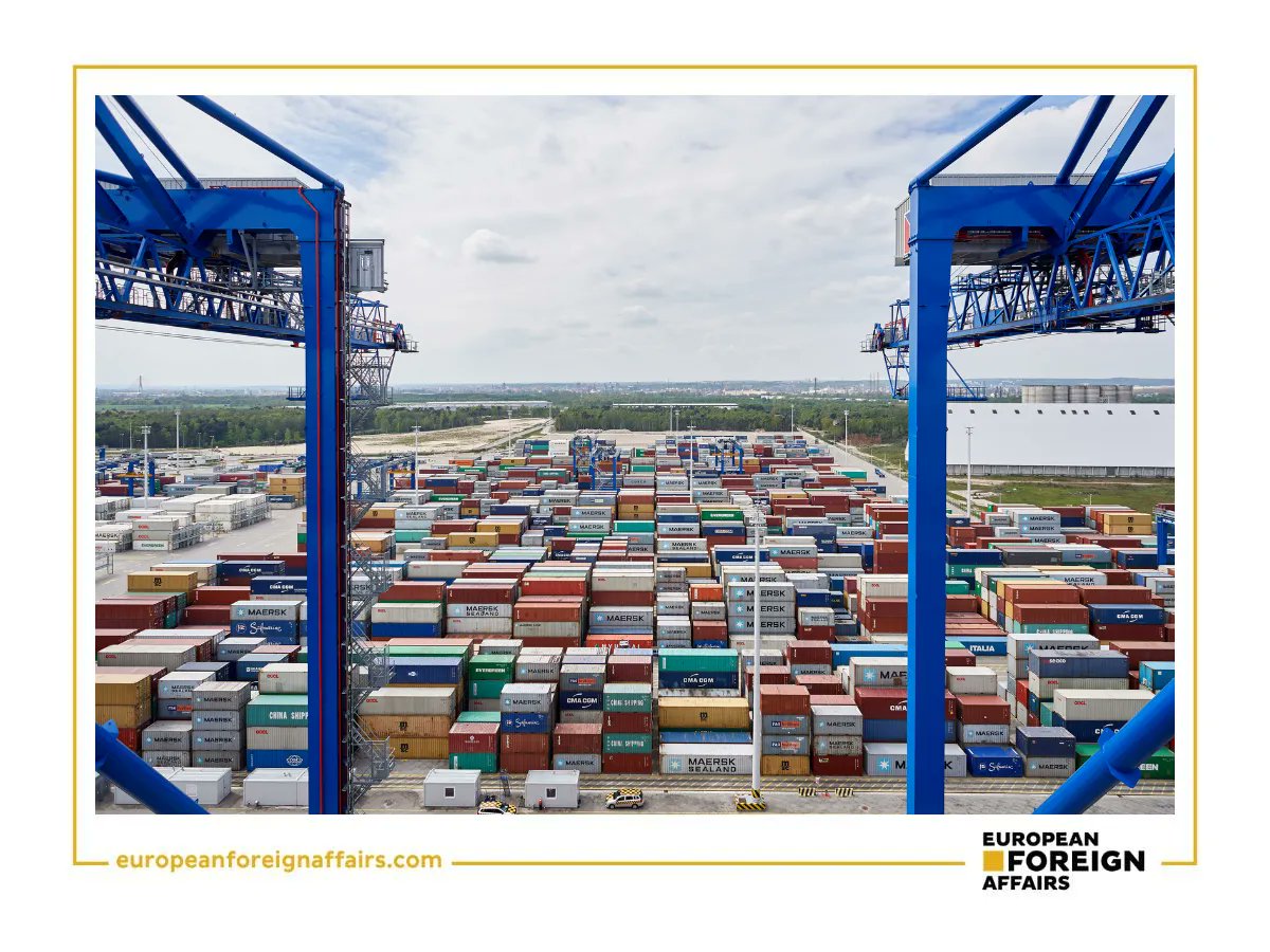 EFAffairs_PL's tweet photo. Is Railway Corridor between Poland and Ukraine Possible?

💬“The #Port of #Gdańsk includes terminals handling kerosene, sugar, and as well as it is the biggest deepwater container terminal in the #BalticSea."

💡Read the whole article, only in EFA: 
👉https://t.co/oj3xoVXmMr https://t.co/hj5AZQb0oW