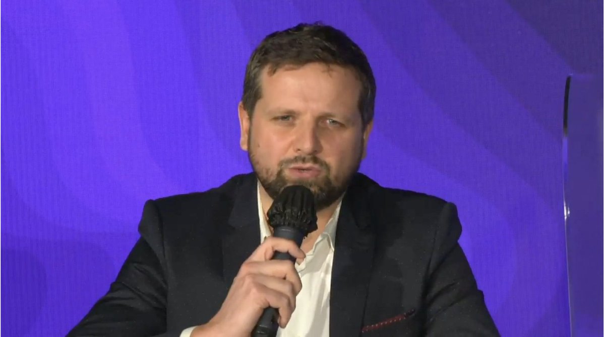 Place maintenant au temps fort dédié à l'#innovation avec le contrat pro expérimental
↪️"il s'agit d'un contrat d'#alternance sur-mesure qui part du besoin en compétences des #entreprises" Mathieu Carrier, Directeur Ingénierie et Innovation #Atlas