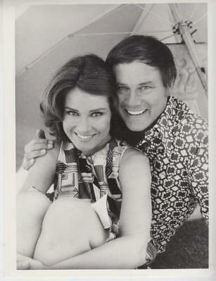 FrankMalfitano's tweet photo. FORGOTTEN TV SHOWS: HERE WE GO AGAIN, 1973 ABC #sitcom #tvshow #HereWeGoAgain #LarryHagman #DianeBaker #DickGautier #NitaTalbot #KimRichards #divorcedcouples #1970s #ABC #forgottentvshows https://t.co/xj6Q0sSTJf