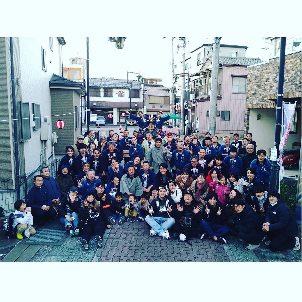 rp0508's tweet photo. 映画『かのまち』
無事クランクアップ㊗️🎊
約一年間のワークショップを経て🤝
『かのまち』にはみんなの想いが詰まっています💐
完成を楽しみにしていてください✊

#かのまち #COLLABOpuls #下地湧貴監督 #映画 #映画製作 #本庄市 #仲町 #ロケ地 #町おこし #商店街 #下地湧貴 https://t.co/4gw5kMDl6q