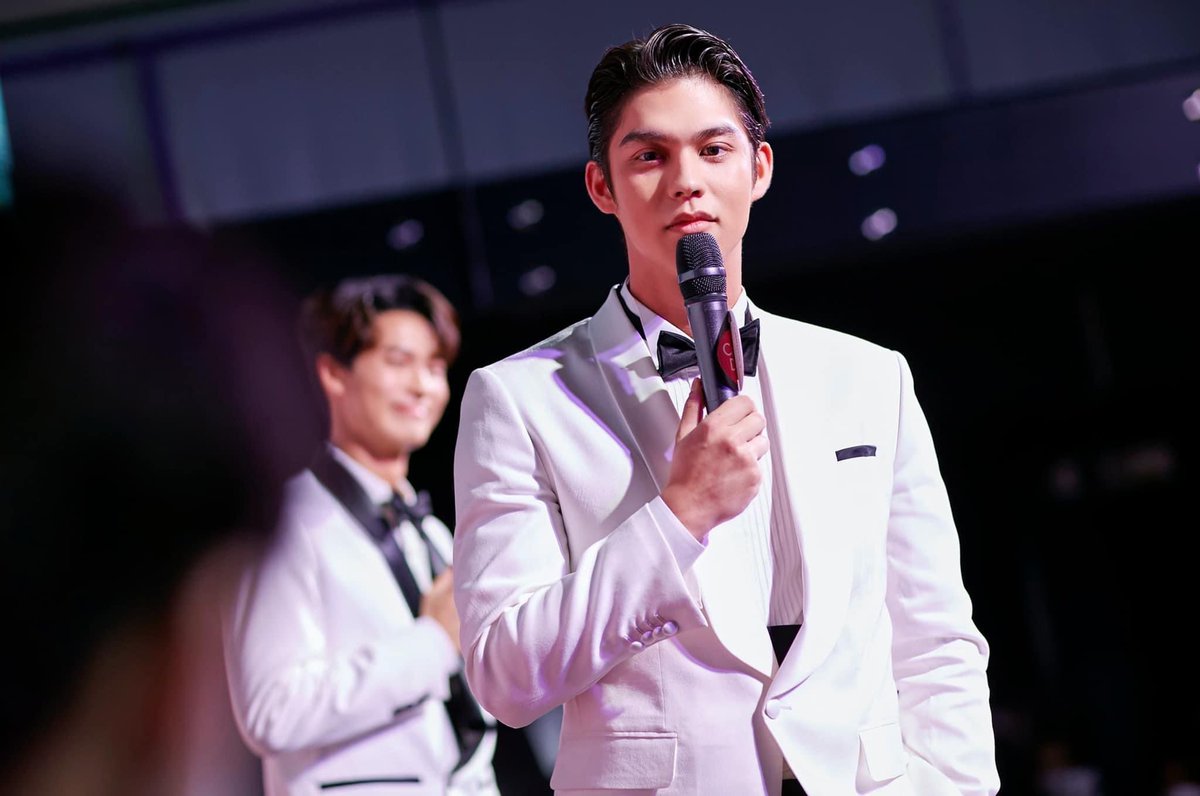 nnbb39's tweet photo. อื้อหือออออ
#CathyDollBrightSkinWinMyHeart
#bbrightvc https://t.co/PNX5MCRiHe