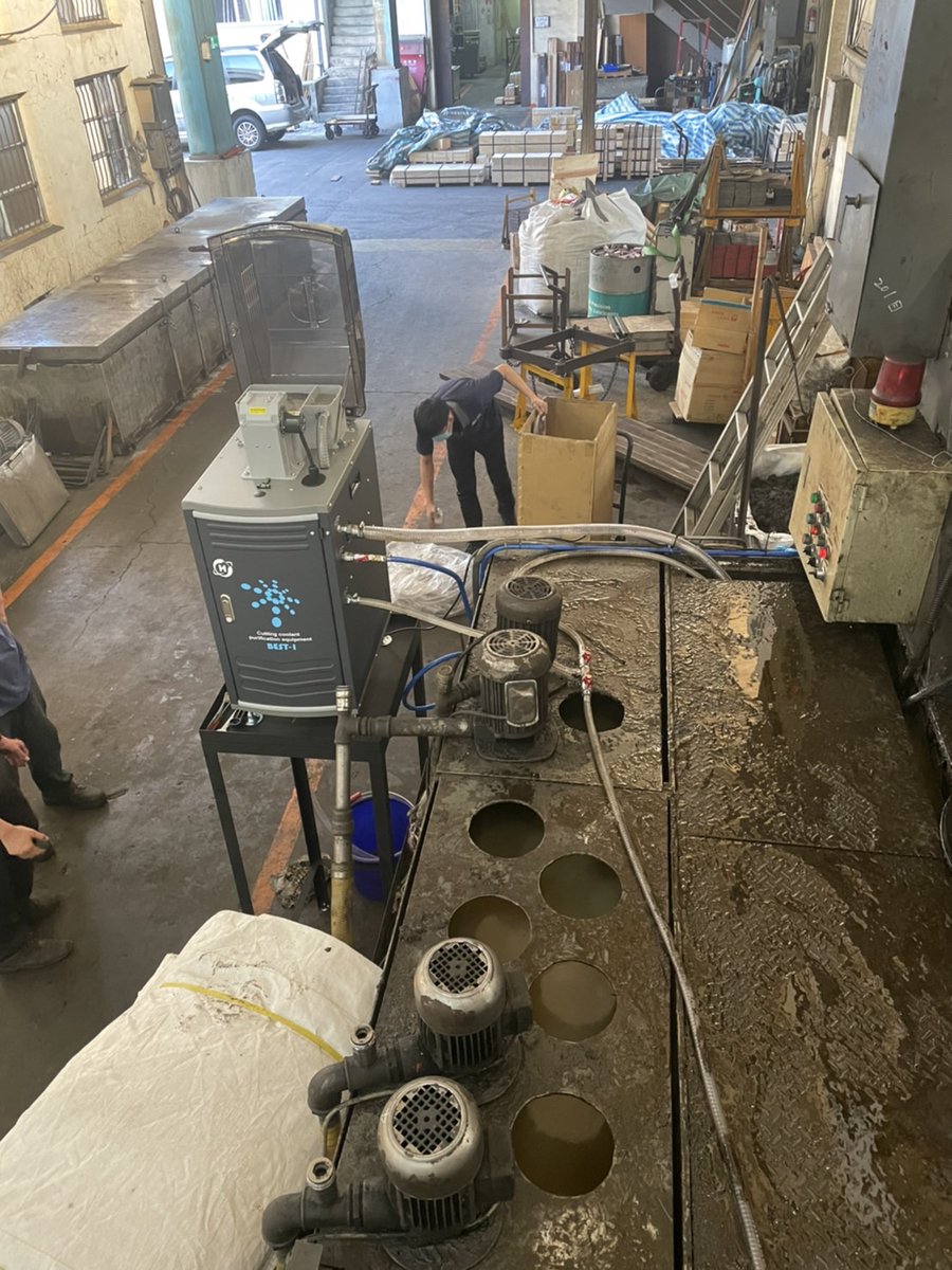YuseaC's tweet photo. #toolgrinder #central tank 
#grinding fluid 
#reduce #reuse #recycle
-
Email  
hc.feng557@msa.hinet.net
-
https://t.co/l0e2m25c3W
-
#separation #filtration #cnclathe #cncmilling #wastewater #cncmachining #coolant #metalworking #engineering #oilskimmer #coalescer #cnc #fabrication https://t.co/Wpmd3y7534