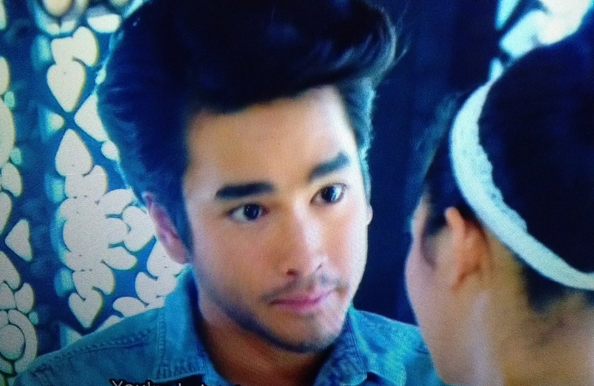 XTINE03736274's tweet photo. Yan mganda...goood

#FLSecrets https://t.co/6KTc79O39m