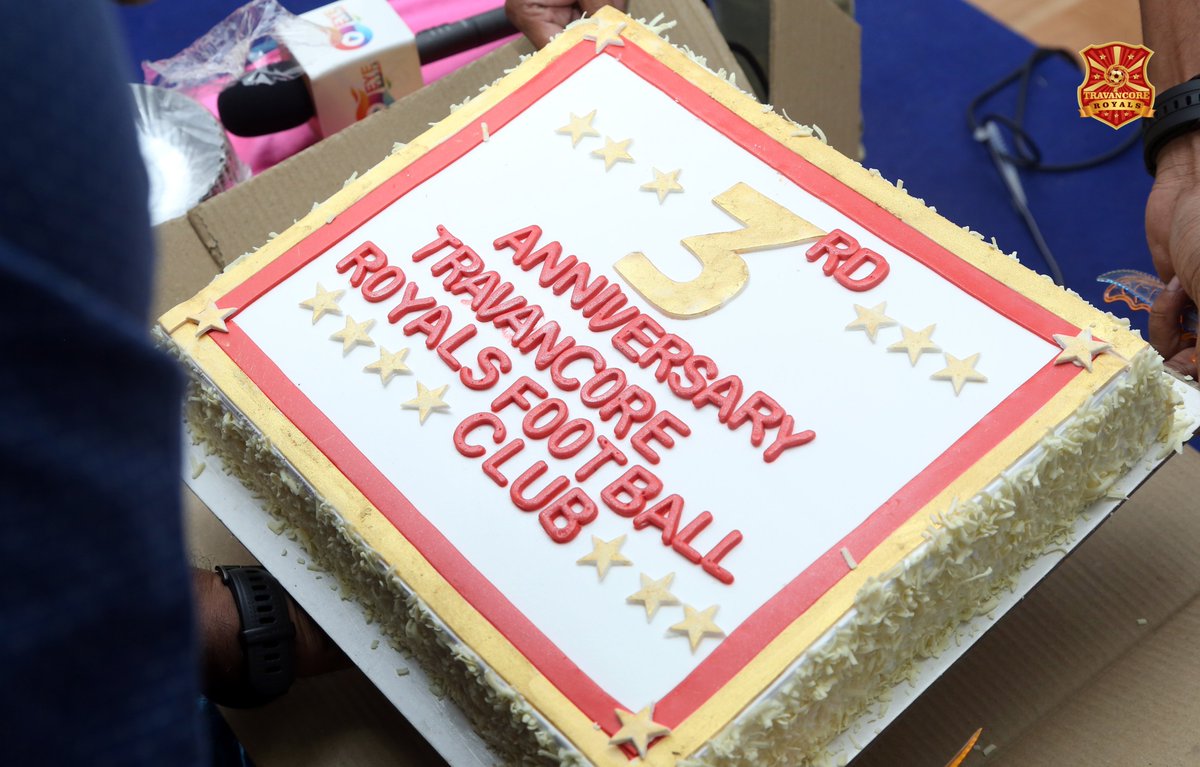 travancoreroyls's tweet photo. Travancore Royals 3rd Anniversary celebration & press meet took place at Mannam Memorial National Club, Trivandrum yesterday.
#Anniversary #FansOwned #TravancoreRoyalsFC #NammudeClub #Nationalclub #Trivandrum https://t.co/9XY6agNVbS