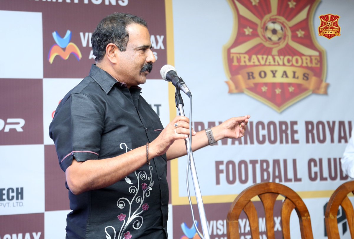 travancoreroyls's tweet photo. Travancore Royals 3rd Anniversary celebration & press meet took place at Mannam Memorial National Club, Trivandrum yesterday.
#Anniversary #FansOwned #TravancoreRoyalsFC #NammudeClub #Nationalclub #Trivandrum https://t.co/9XY6agNVbS