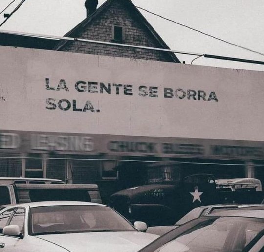 marieliguevara's tweet photo. Y así...
🤭🤭🤭
Aquí cuando te sigue gente que nada que ver.
O nosotros cuando seguimos a gente que después nada que ver, simplemente nos vamos.
En la vida, siempre es así.
Todo como llega, se va.
#Borralo https://t.co/zSxAUCcGzY