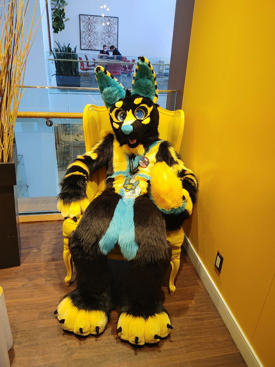 AnubisTenebrous's tweet photo. I couldn't find the throne room at #CanFUR2021, but I made do with this. :P
๐ธ @AbsintheGrnDerg
#canfurence #CFBiT #canfurence2021 https://t.co/2sBeo0dg3X