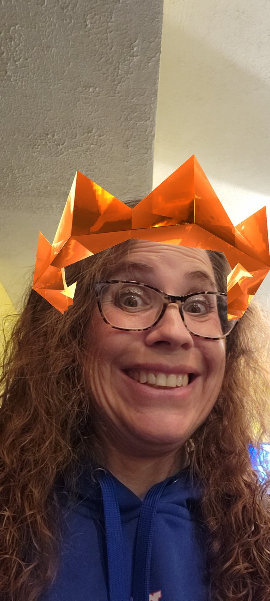 #Regalcrownsgiveaways