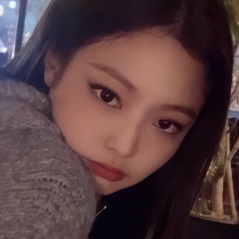 jennie pics tweet media